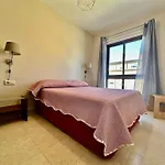 Relax Playa De La Jaquita Apartment